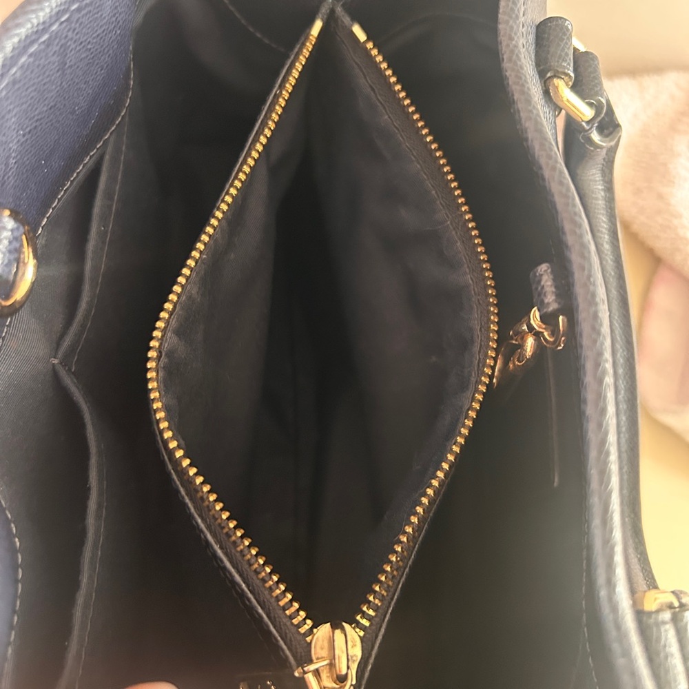 Navy blue coach Leather Handbag - Picture 10 of 11